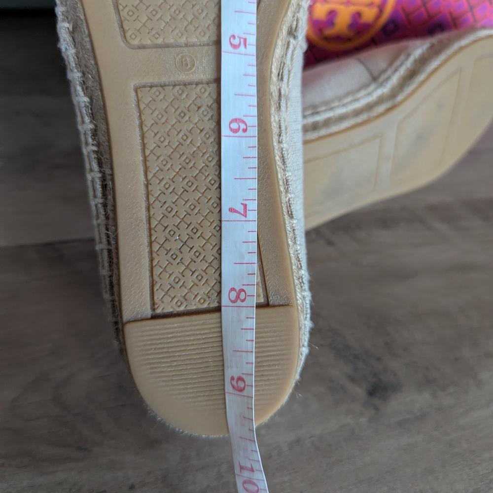 Tory Burch Beige Canvas Espadrille Flats with Logo - Picture 12 of 13